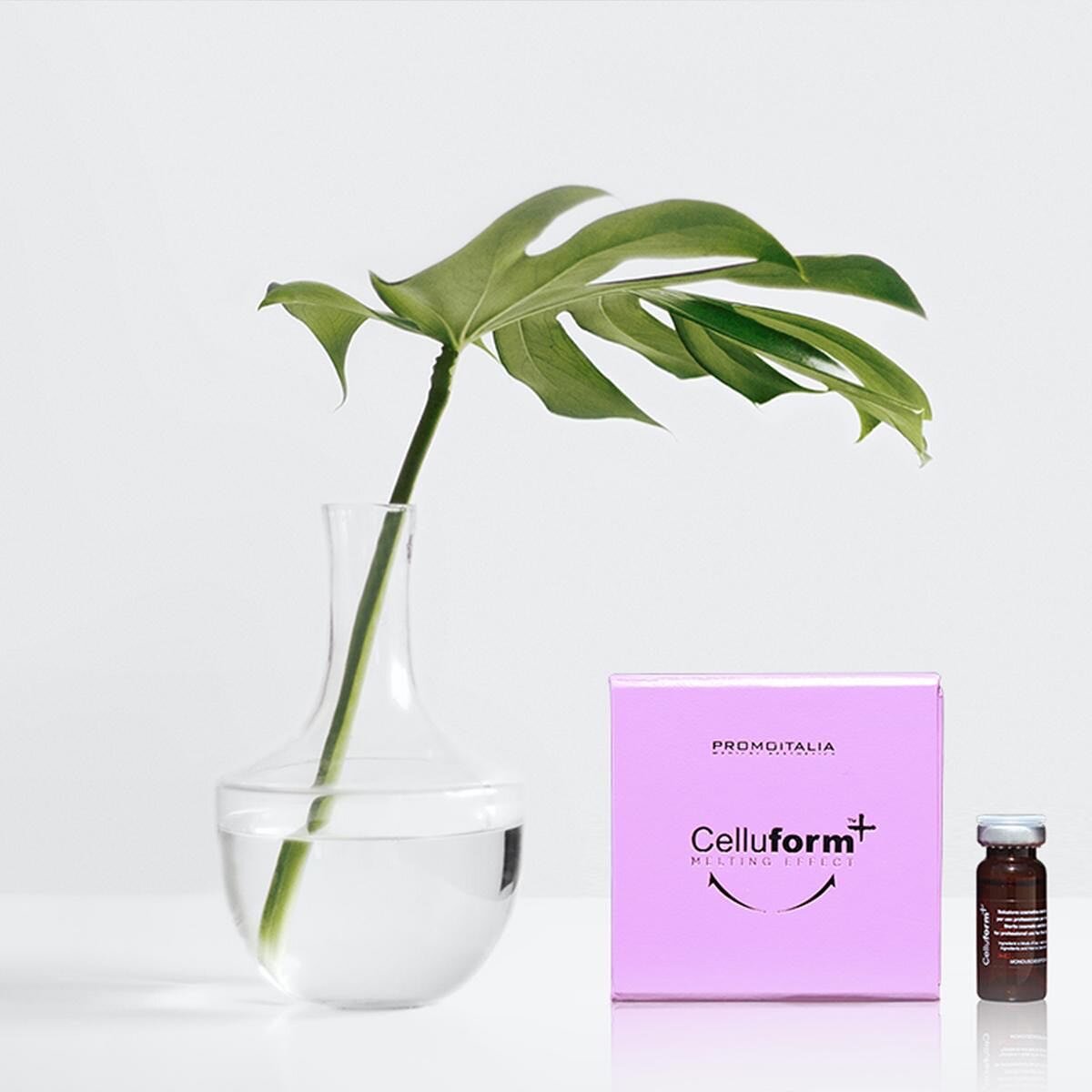 For more information on Celluform Plus and Celluform, please send us a DM with your email and we will send you all the details and how you can start to offer this treatment in your clinic 💕 #Celluform plus #deoxycholicacid #arnica #submentalfat #dou